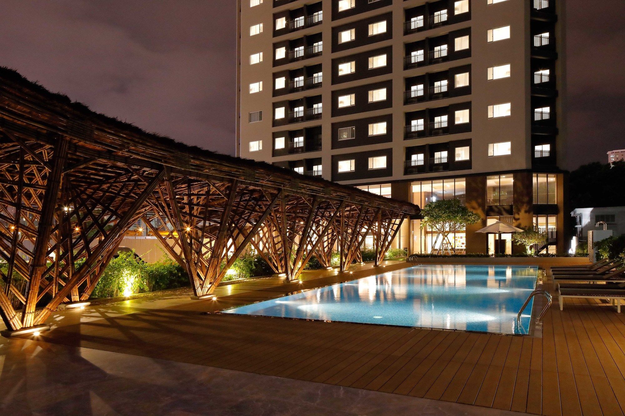 Roygent Parks Hanoi Exterior photo